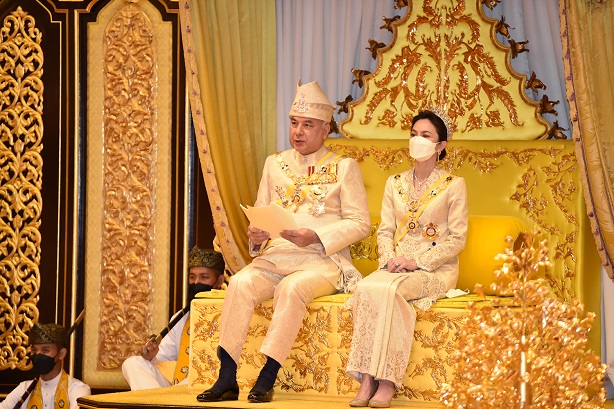 DYMM Paduka Seri Sultan Perak Titah Perlu Kebijaksanaan Kepimpinan Rencanakan Pemulihan Rakyat.: 14 November 2021.