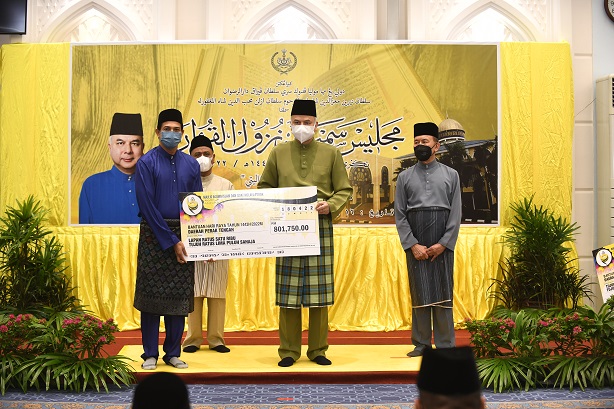 DYMM Sultan Perak Berkenan Sampaikan RM9.2 Juta Bantuan Hari Raya : 18 April 2022