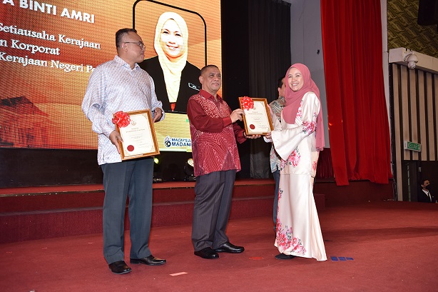 Majlis Penyampaian Anugerah Perkhidmatan Cemerlang SUK Perak Tahun 2022 : 14 Jun 2023