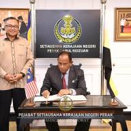 Kunjungan Hormat Pengarah Pejabat Pembangunan Negeri Perak Ke Atas YB SUK Perak : 3 Jun 2025